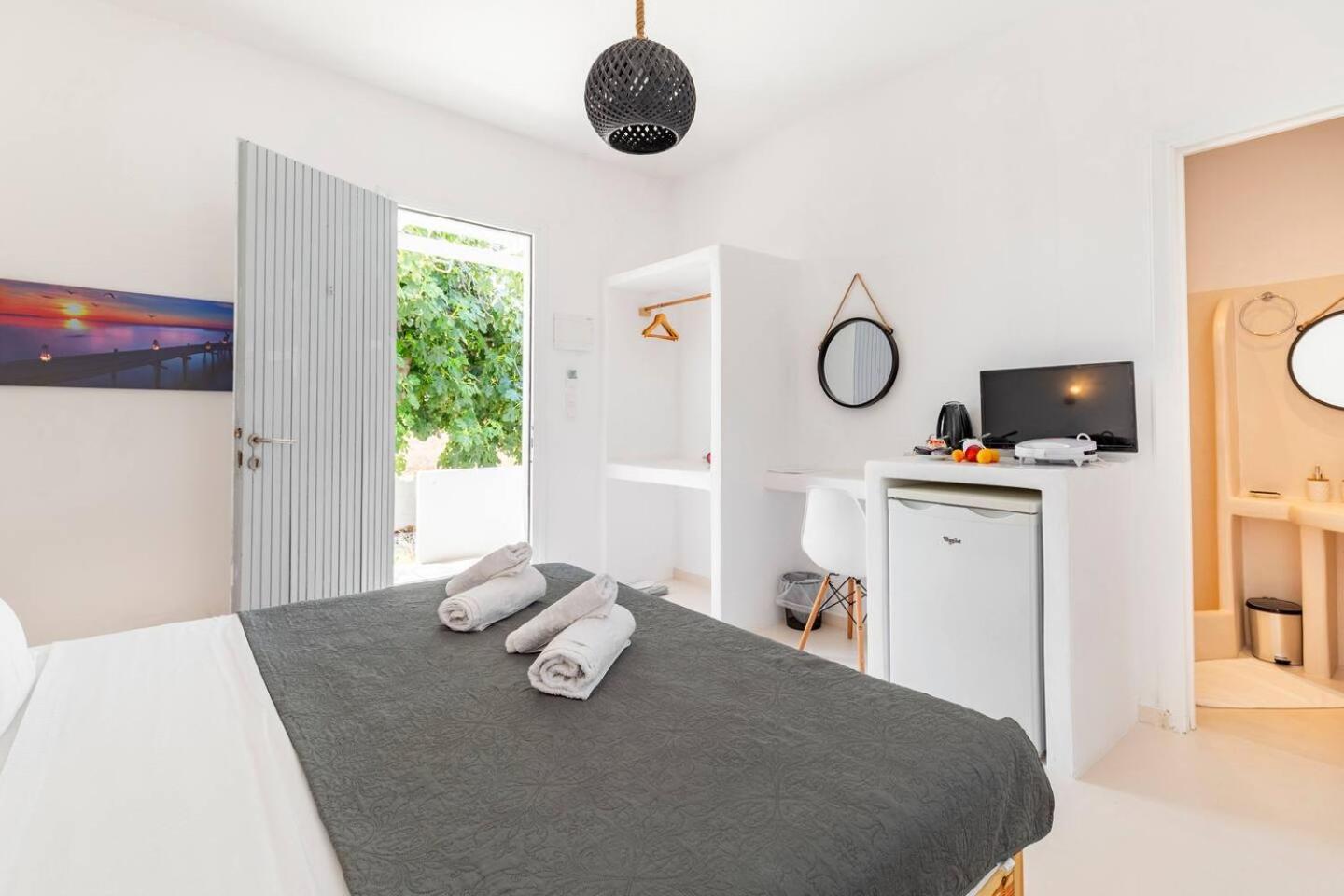 Naxos Beachwalk Naxos City Bagian luar foto